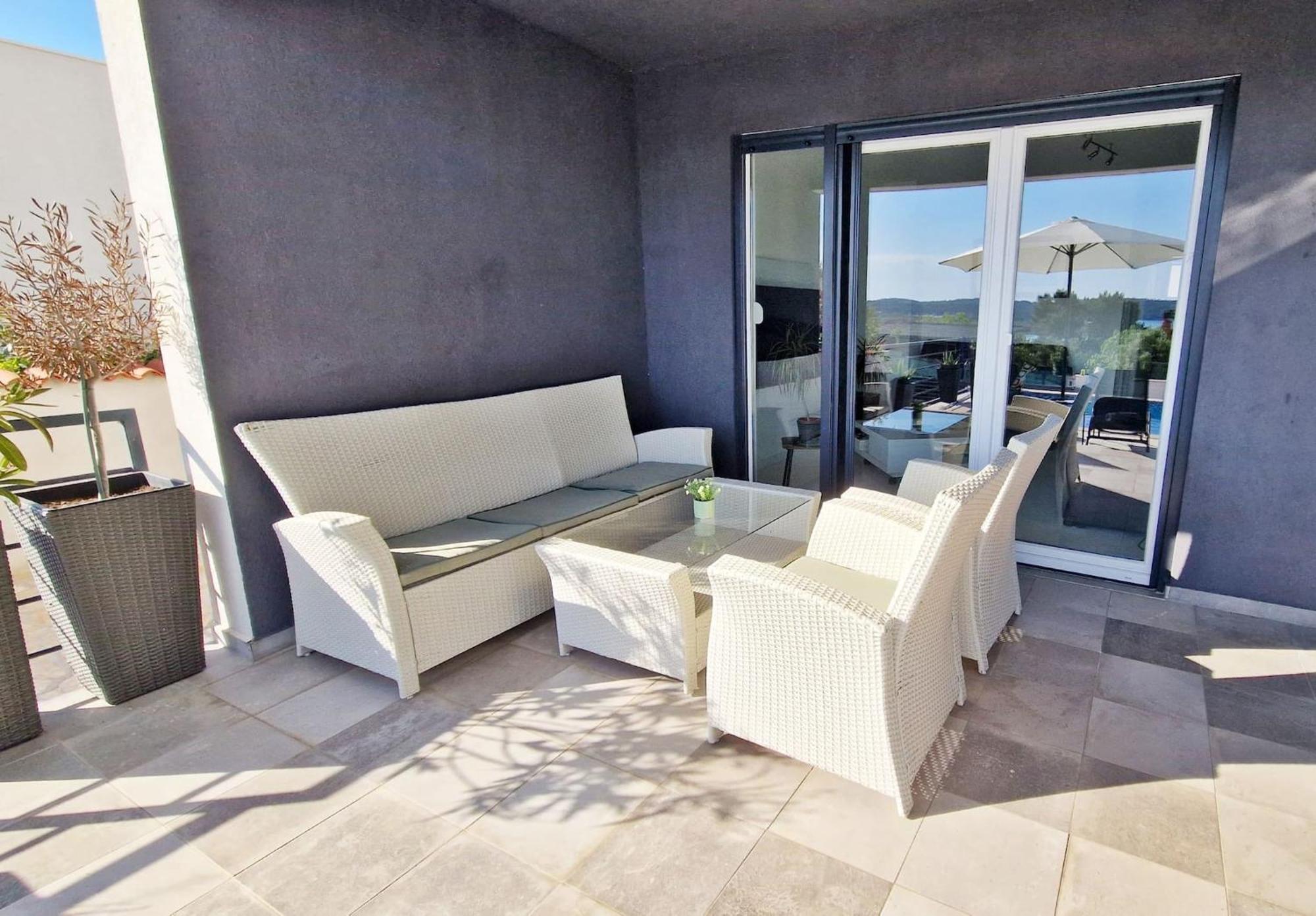 Villa Pura Vida With Sea View Pula Eksteriør billede