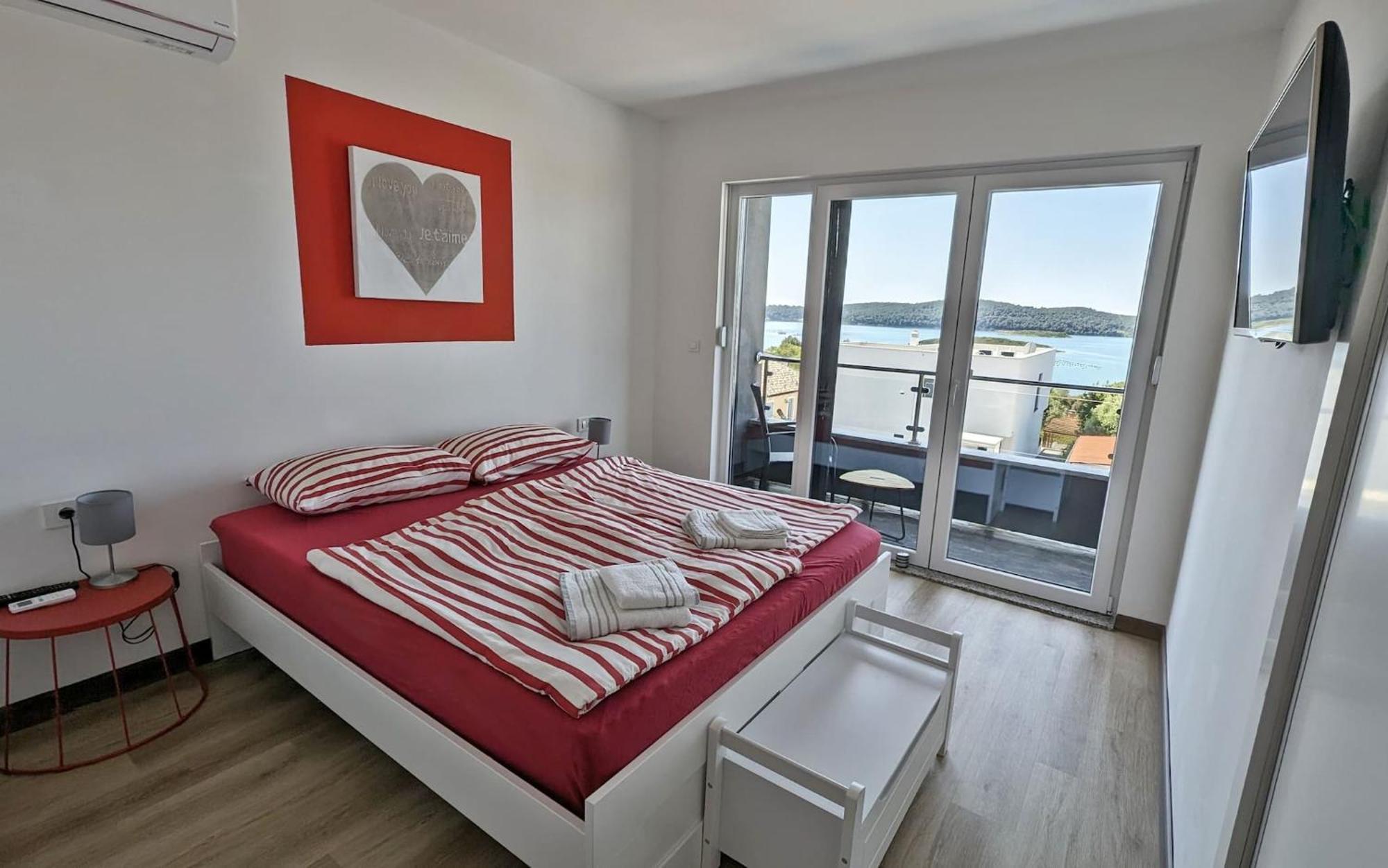 Villa Pura Vida With Sea View Pula Eksteriør billede